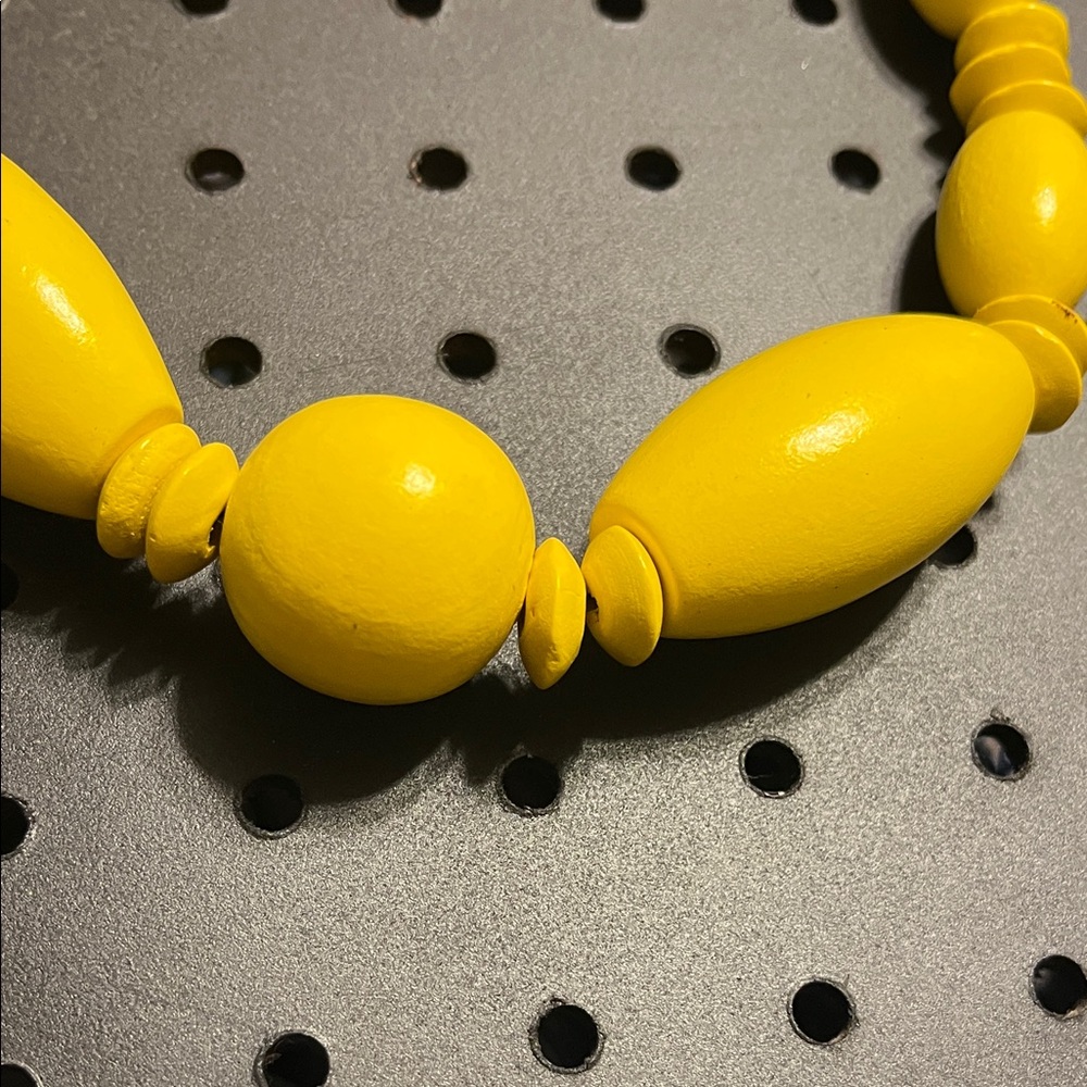 Antique Yellow Beaded Necklace and Earring Set - Picture 3 of 4